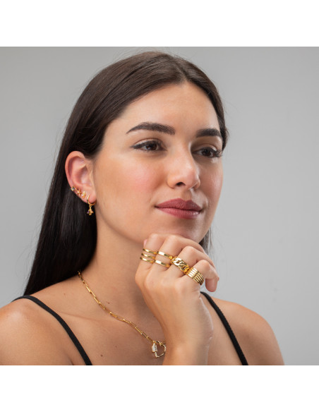 Anillo doble abierto.